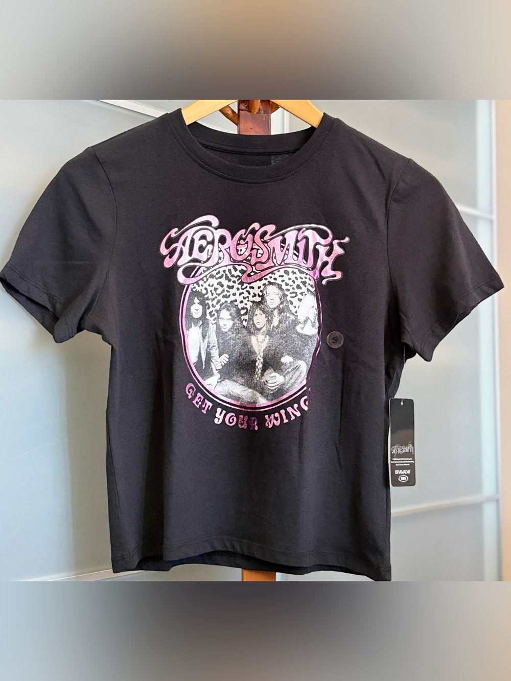 NWT Aerosmith Get Your Wings Graphic T Shirt Pink Metallic Cheetah Size Small